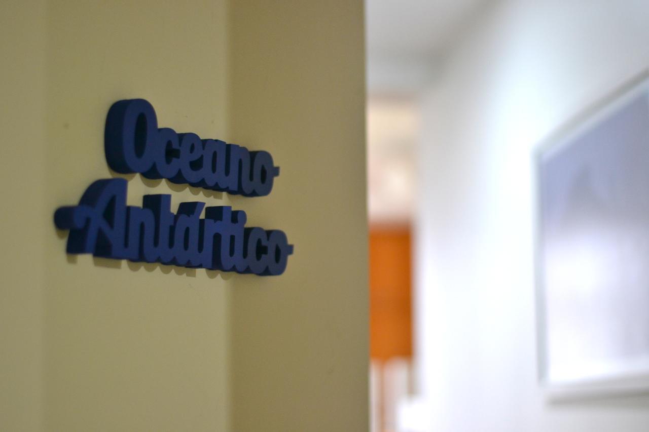 Hostel Oceans *
